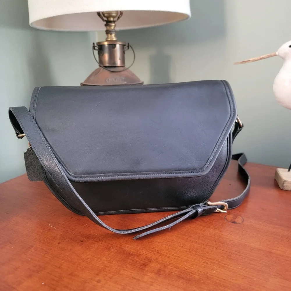 Coach 9947 Vista Bag Black Glove Tanned Leather Crossbody Vintage USA